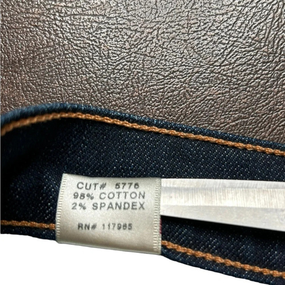 J Brand Petite Pencil Leg Jeans Color - Ink Size 27 EUC - Picture 8 of 11